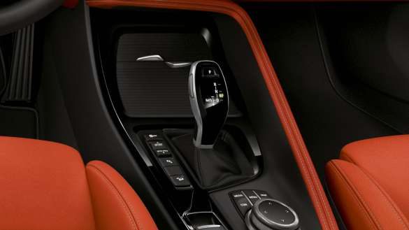 BMW X2 M135i 8-Gang Steptronic Sport Getriebe
