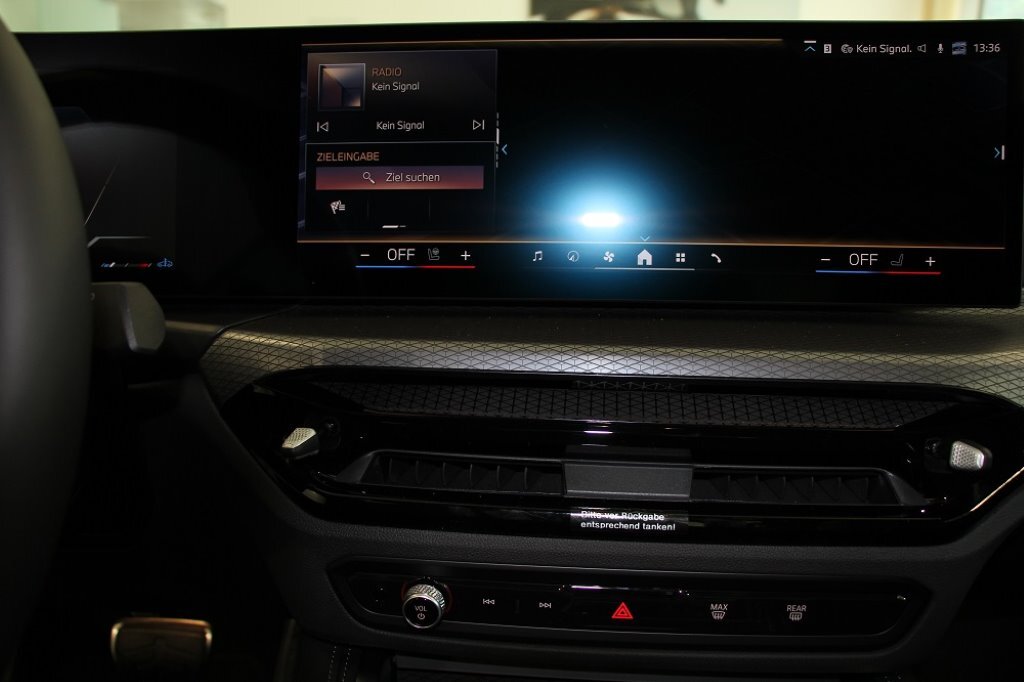 vehicle-2760892-12-2