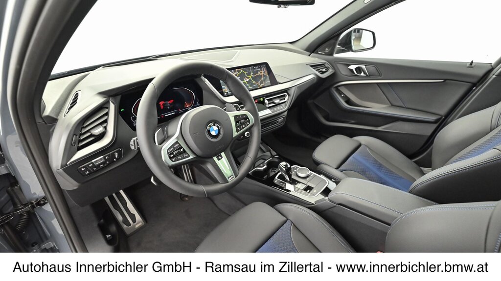 vehicle-2897957-12-2