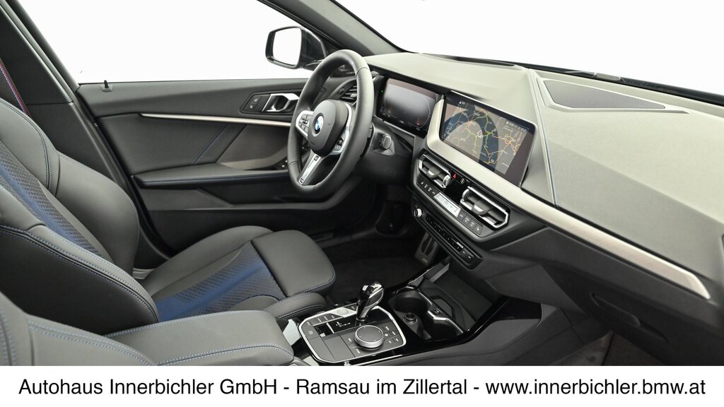 vehicle-2897957-16-2