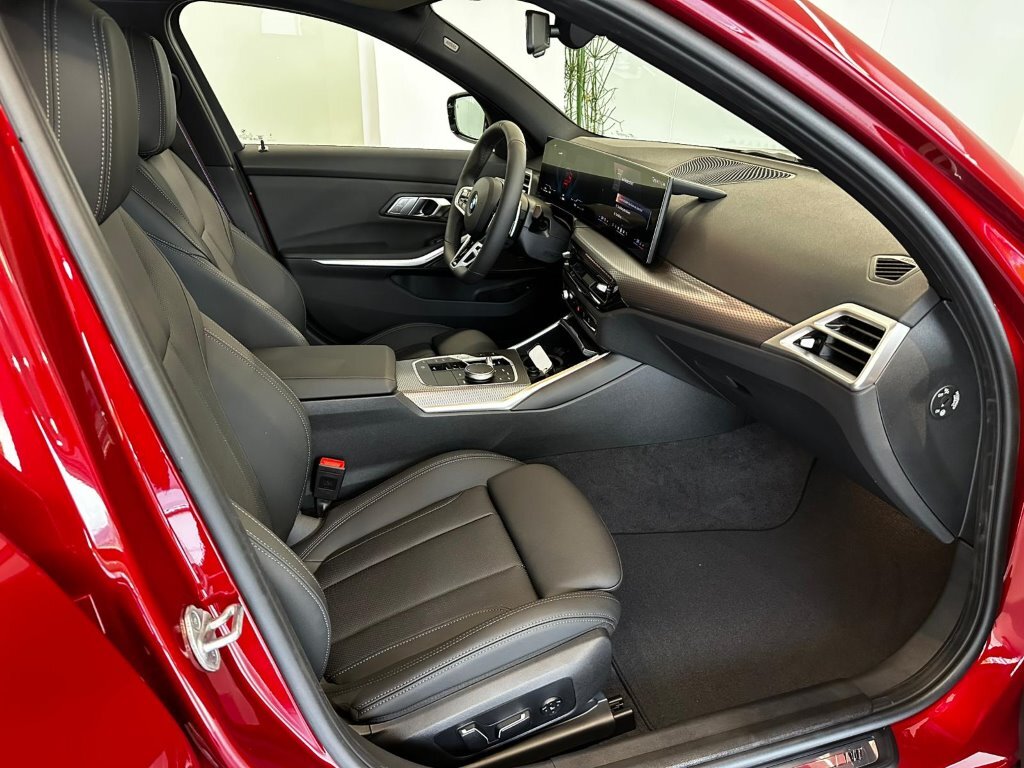 vehicle-2986561-14-2