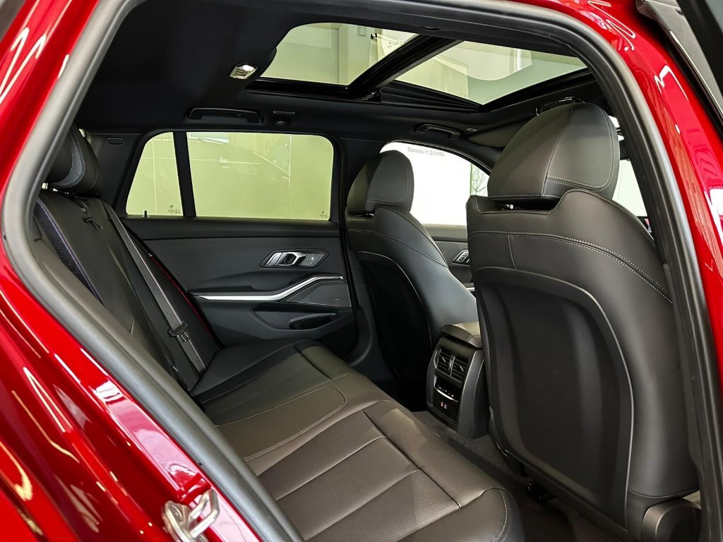 vehicle-2986561-16-2