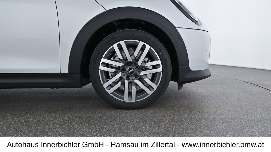 vehicle-3006287-17-2