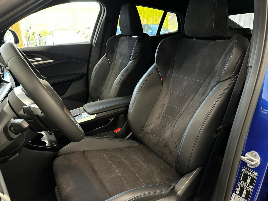 vehicle-3015083-14-2