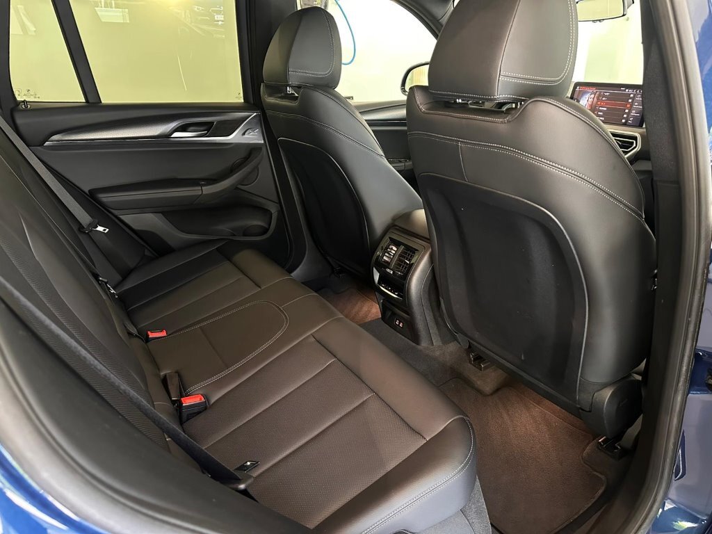 vehicle-3069356-11