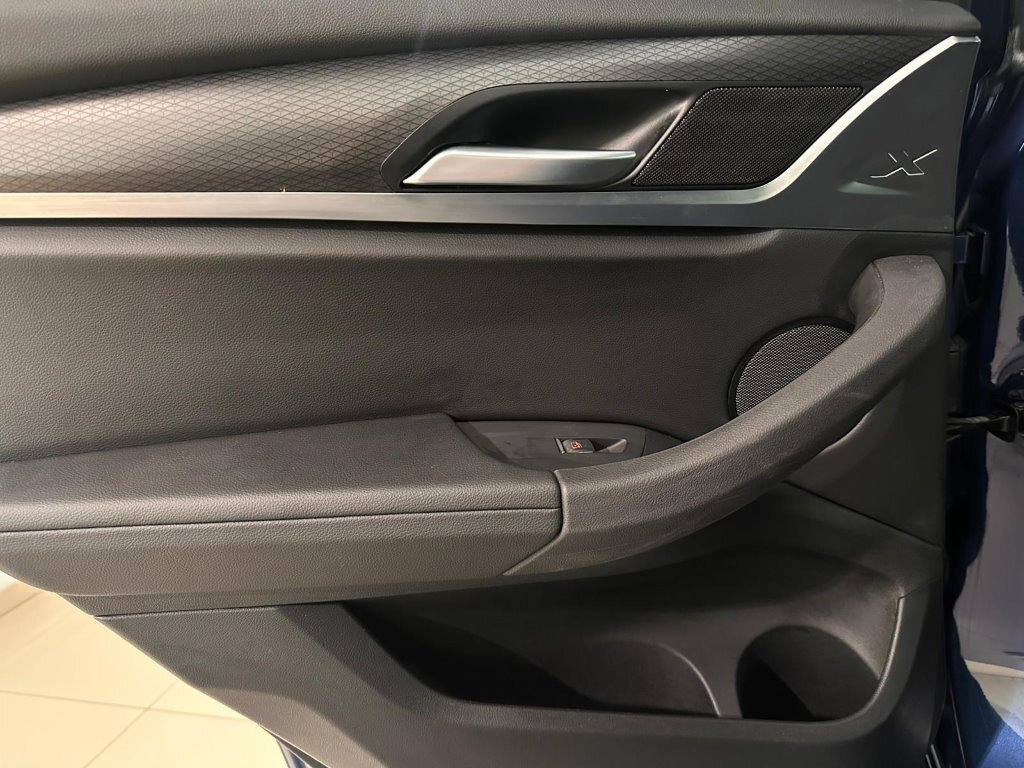 vehicle-3069356-9